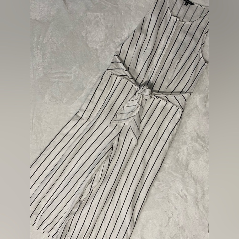 Banana Republic Striped Linen Blend Wide Leg Cropped Jumpsuit - Picture 5 of 14